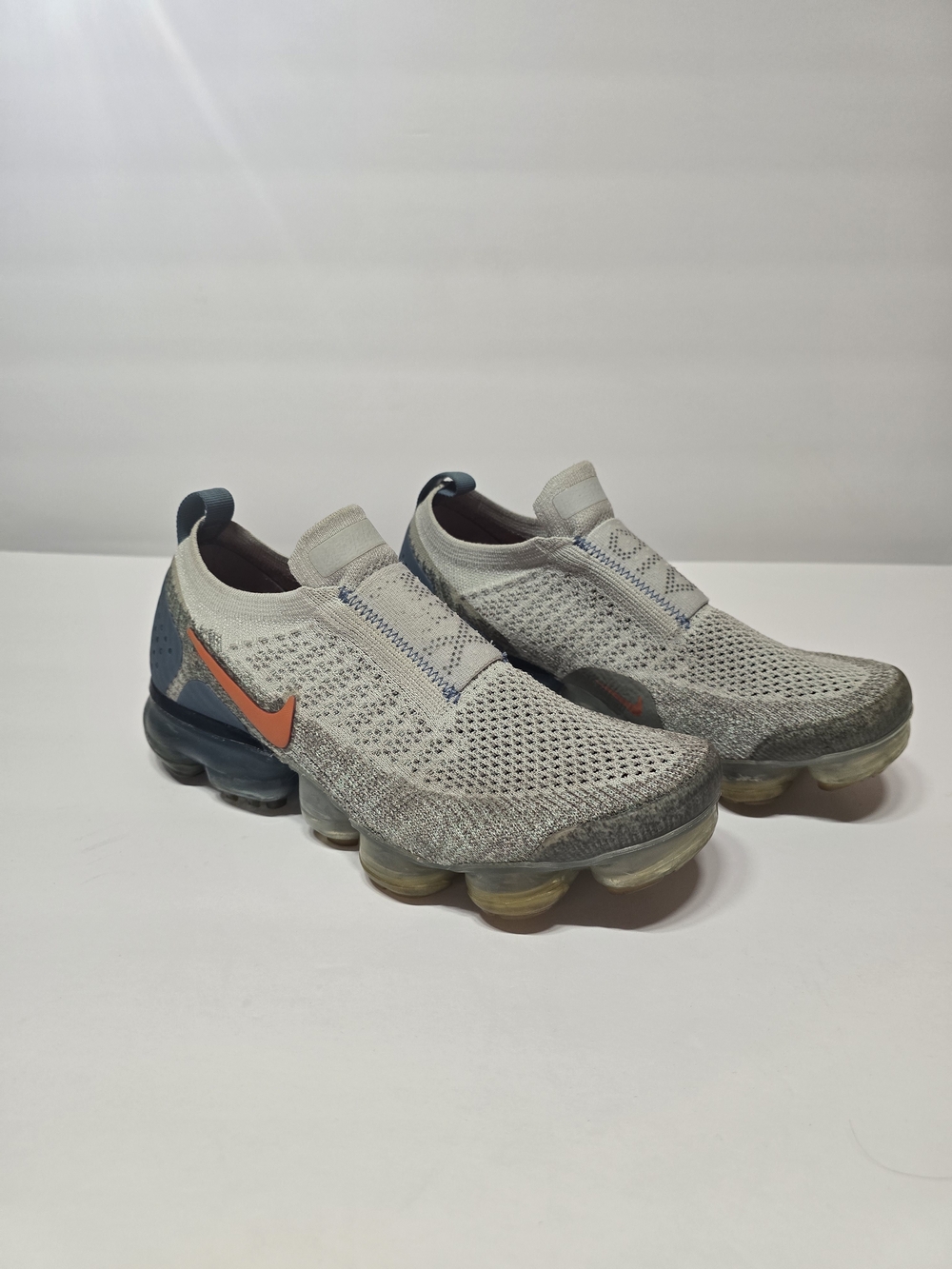 Nike Women’s Vapormax Flyknit MOC2 Slip-On Running Shoes